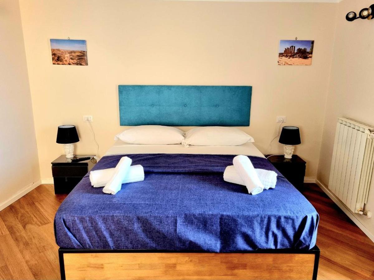 Atenea Centro Agrigento Bagian luar foto
